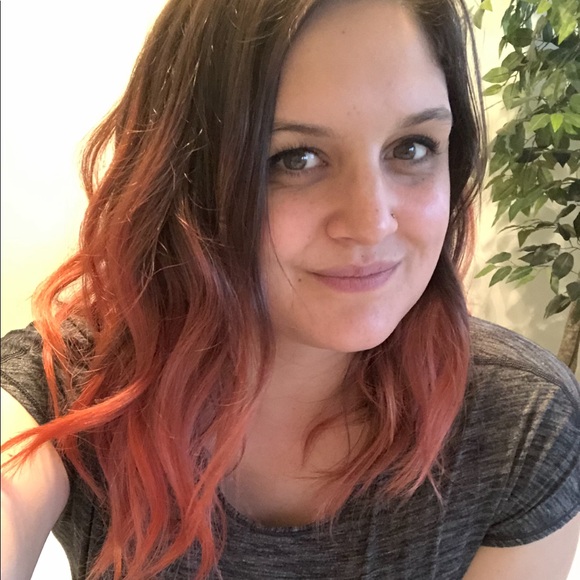 Meet your Posher, Kristi - Picture 3 of 7